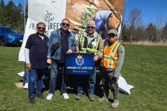 treeplanitng_MELions